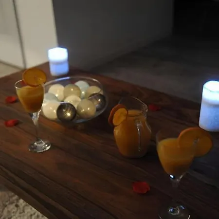 Ecrin D' Romantique Avec Jacuzzi 4* Castels
